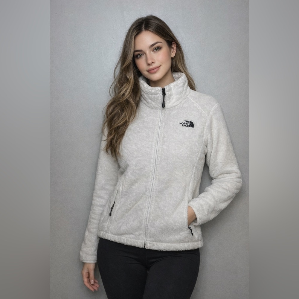 The North Face woman’s super soft zip up sweater size medium